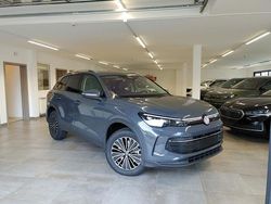 Grijs Nieuw 2025 VW Tiguan Life SUV | € 49.900 (Goede deal)