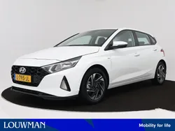 Wit Gebruikt 2021 Hyundai i20 Comfort Hatchback | € 17.445 (Eerlijke prijs)