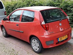 Rood Gebruikt 2004 Fiat Punto Hatchback | € 1.500 (Iets duurder)