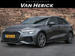 Grijs Gebruikt 2022 Audi A3 Sportback S-Line Hatchback | € 25.945 (Eerlijke prijs)