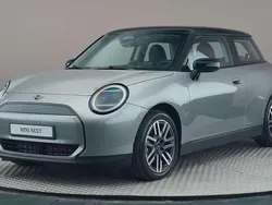 Grijs Nieuw 2024 Mini Cooper Classic Hatchback | € 29.990 (Goede deal)