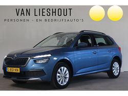 Blauw, metallic lak Gebruikt 2021 Skoda Kamiq Ambition SUV | € 18.900 (Eerlijke prijs)