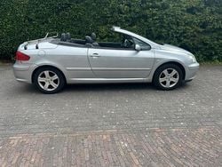 Gebruikt 2004 Peugeot 307 Cabriolet | € 2.450