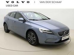 Blauw Gebruikt 2016 Volvo V40 Stationwagen | € 18.500 (Eerlijke prijs)