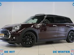 Rood Gebruikt 2018 Mini Cooper Clubman Business Stationwagen | € 19.950 (Eerlijke prijs)