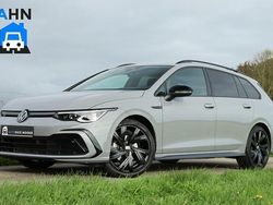 Grijs Gebruikt 2021 VW Golf VIII Business+ Stationwagen | € 29.995 (Eerlijke prijs)