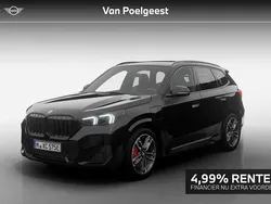 Saphirschwarz metallic (475) (zwart metallic) Nieuw 2025 BMW X1 Comfort Edition SUV | € 67.900 (Goede deal)