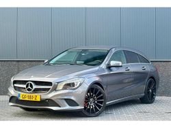 Grijs Gebruikt 2015 Mercedes CLA200 Edition Stationwagen | € 9.000 (Super prijs)