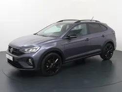 Grijs, metallic lak Gebruikt 2024 VW Taigo R-line SUV | € 31.940