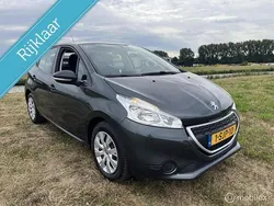 Grijs Gebruikt 2013 Peugeot 208 Access Hatchback | € 5.499 (Eerlijke prijs)
