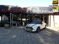 Wit Gebruikt 2015 Mini Cooper S Business Hatchback | € 15.450 (Eerlijke prijs)