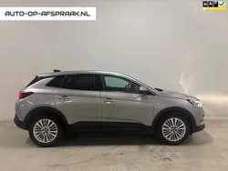 Grijs Gebruikt 2018 Opel Grandland X Innovation SUV | € 10.777 (Eerlijke prijs)