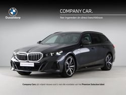 Grijs Gebruikt 2025 BMW 530e M Sport Stationwagen | € 67.900