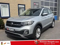 Grijs Gebruikt 2021 VW T-Cross Life SUV | € 19.700 (Eerlijke prijs)
