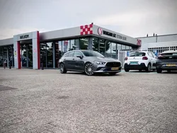 Grijs Gebruikt 2020 Mercedes CLA180 Advantage Sedan | € 27.485 (Eerlijke prijs)