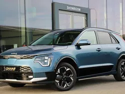 Blauw, metallic lak Gebruikt 2022 Kia e-Niro 2 SUV | € 31.950 (Eerlijke prijs)