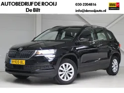 Zwart Gebruikt 2020 Skoda Karoq Ambition SUV | € 19.245 (Eerlijke prijs)