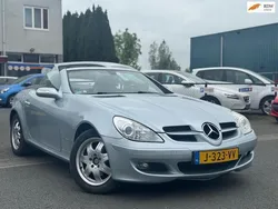 Grijs Gebruikt 2005 Mercedes SLK200 Cabriolet | € 7.999 (Eerlijke prijs)