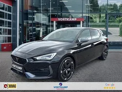 Zwart Gebruikt 2022 Cupra Leon VZ Hatchback | € 26.500 (Eerlijke prijs)