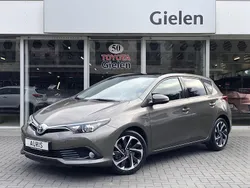 Grijs Gebruikt 2017 Toyota Auris Hybrid Hatchback | € 16.900 (Eerlijke prijs)