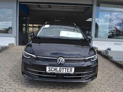 Zwart Gebruikt 2024 VW Golf VIII Style Stationwagen | € 39.335