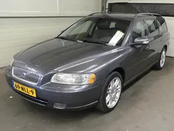 Grijs Gebruikt 2007 Volvo V70 Stationwagen | € 4.945 (Eerlijke prijs)