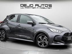 Grijs Gebruikt 2022 Toyota Yaris Team Hatchback | € 20.450