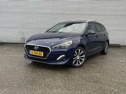 Blauw Gebruikt 2019 Hyundai i30 Premium Stationwagen | € 15.750 (Eerlijke prijs)