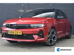 Rood Gebruikt 2025 Opel Astra Ultimate Hatchback | € 34.900 (Eerlijke prijs)