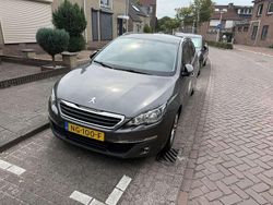Gebruikt 2017 Peugeot 308 Access Stationwagen | € 7.500 (Iets duurder)