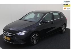 Zwart Gebruikt 2022 Mercedes B250e Business MPV | € 22.945 (Super prijs)
