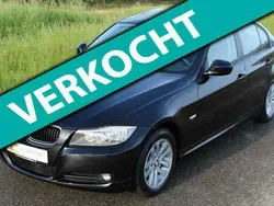 Zwart Gebruikt 2011 BMW 318 Executive Sedan | € 12.445 (Duur)