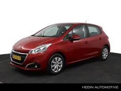 Rood Gebruikt 2016 Peugeot 208 Hatchback | € 8.945 (Eerlijke prijs)