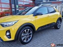 Geel Gebruikt 2020 Kia Stonic SUV | € 16.950 (Iets duurder)