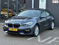 Grijs Gebruikt 2020 BMW 118 Executive Hatchback | € 19.999 (Goede deal)