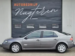 Grijs Gebruikt 2006 Renault Laguna II Business Hatchback | € 3.749