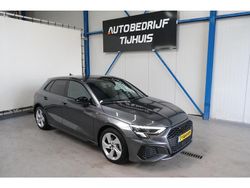Grijs Gebruikt 2023 Audi A3 Hatchback | € 28.950 (Goede deal)