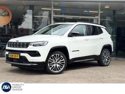 Wit Nieuw 2025 Jeep Compass Summit SUV | € 44.900 (Duur)