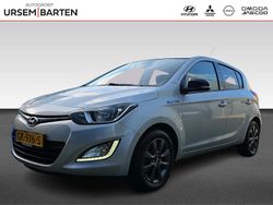 Grijs Gebruikt 2015 Hyundai i20 Hatchback | € 6.930 (Eerlijke prijs)