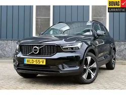 Zwart, metallic lak Gebruikt 2022 Volvo XC40 R-Design SUV | € 36.950 (Iets duurder)