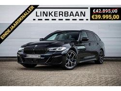 Zwart Gebruikt 2022 BMW 530 M Sport Stationwagen | € 39.995 (Eerlijke prijs)