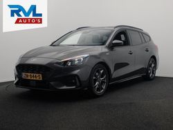 Grijs Gebruikt 2019 Ford Focus ST-Line Stationwagen | € 13.950 (Eerlijke prijs)