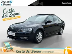 Zwart Gebruikt 2016 Skoda Octavia Business Line Hatchback | € 14.435 (Duur)