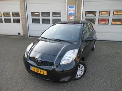 Zwart Gebruikt 2010 Toyota Yaris Hatchback | € 5.750 (Duur)