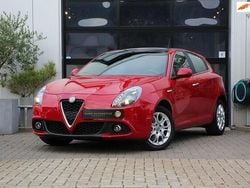 Hatchback Gebruikt 2017 Alfa Romeo Giulietta Super Hatchback | € 13.385 (Eerlijke prijs)
