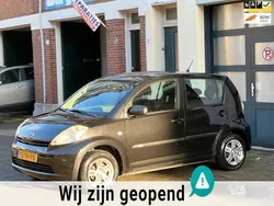 Zwart Gebruikt 2006 Daihatsu Sirion Hatchback | € 2.150 (Eerlijke prijs)