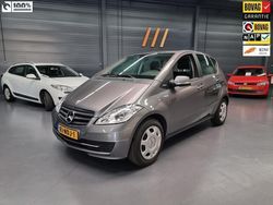 Grijs Gebruikt 2010 Mercedes A160 Business MPV | € 7.995 (Duur)