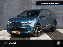 Blauw Gebruikt 2024 Alfa Romeo GT Junior SUV | € 30.995 (Goede deal)