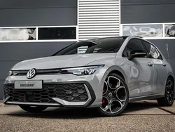 Grijs Gebruikt 2024 VW Golf VIII GTI Hatchback | € 50.950 (Eerlijke prijs)