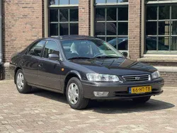 Grijs Gebruikt 2001 Toyota Camry Sedan | € 8.400
